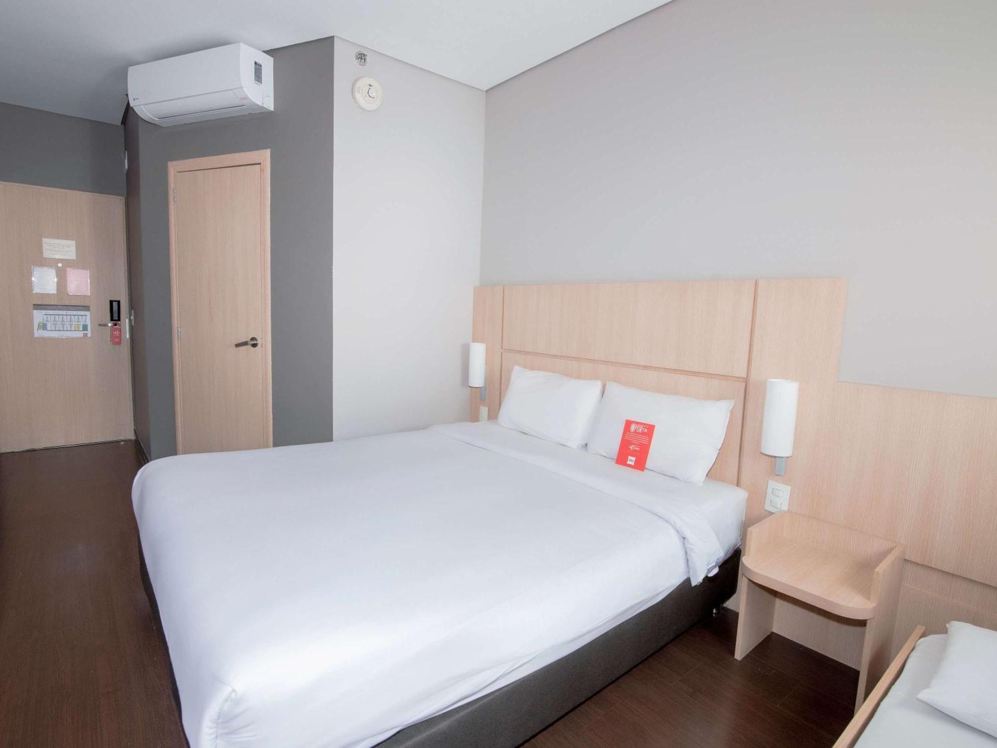 فندق Ibis ميديلين المظهر الخارجي الصورة